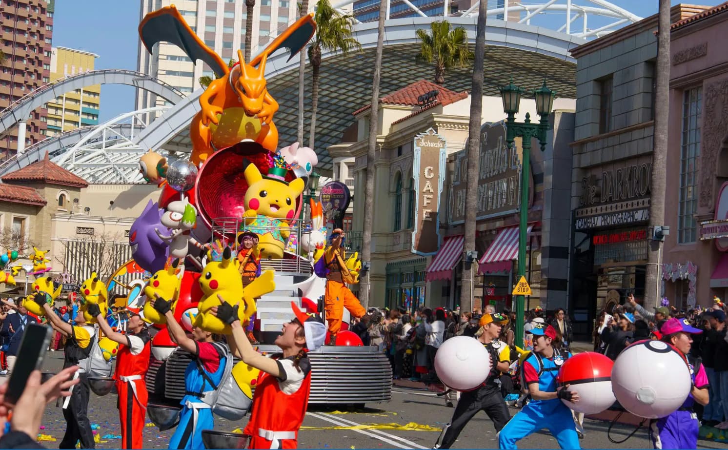 Pokemon parade performance at Universal Studios Japan with Charizard and Pikachu